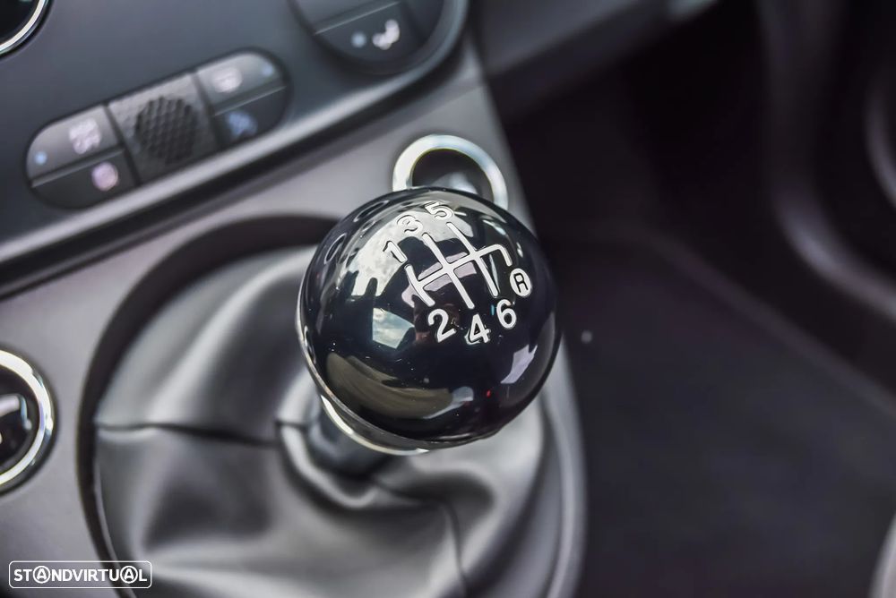 Fiat 500C 1.0 Hybrid Launch Edition - 13