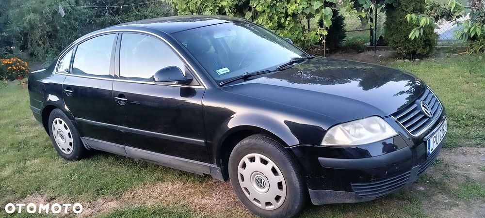 Volkswagen Passat - 4