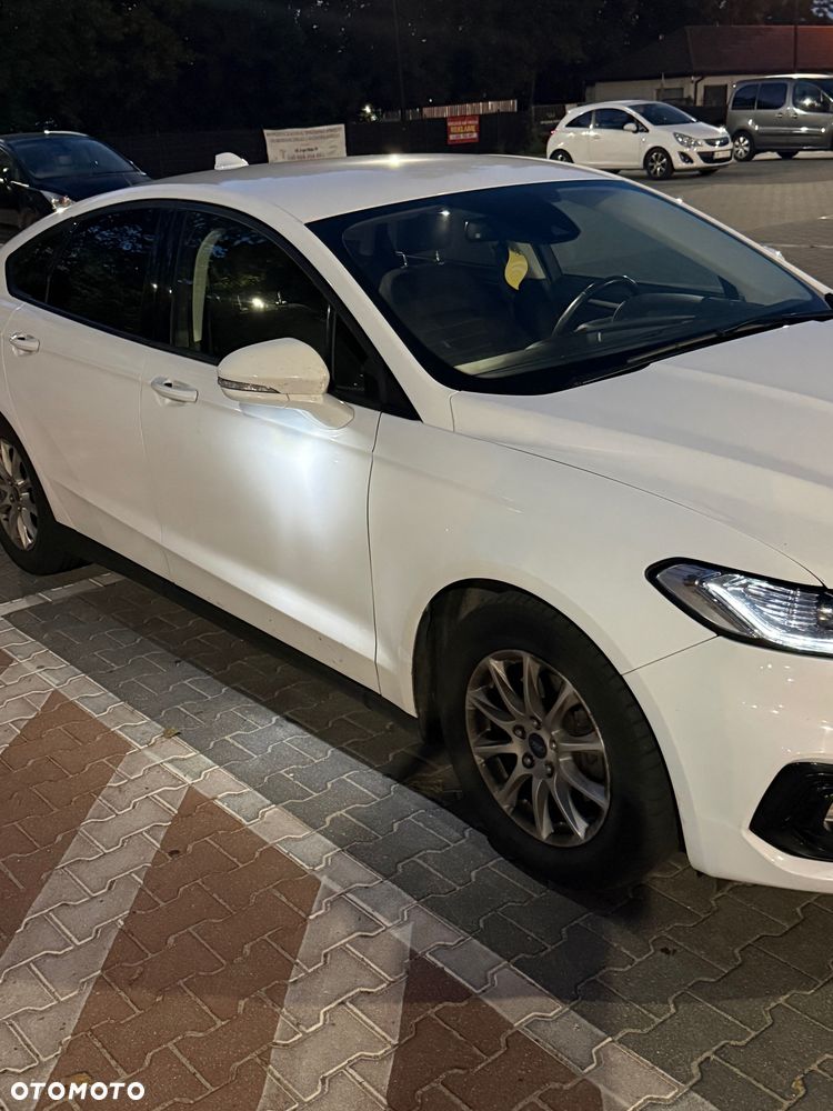 Ford Mondeo - 1