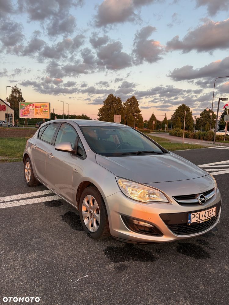 Opel Astra 2.0 CDTI Enjoy - 1