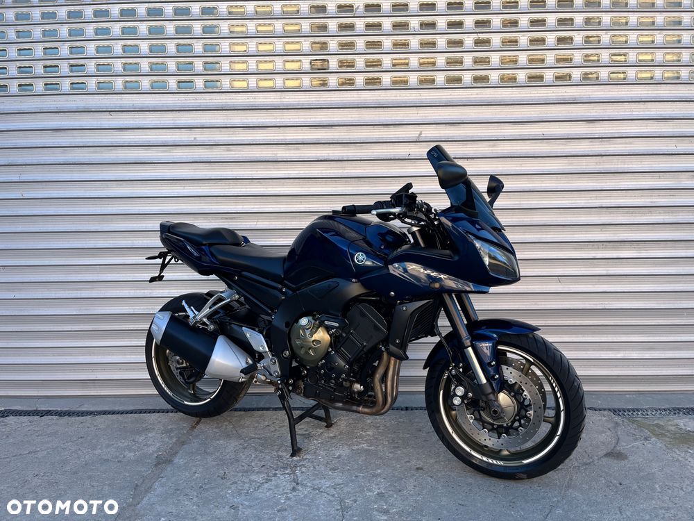 Yamaha FZ - 19