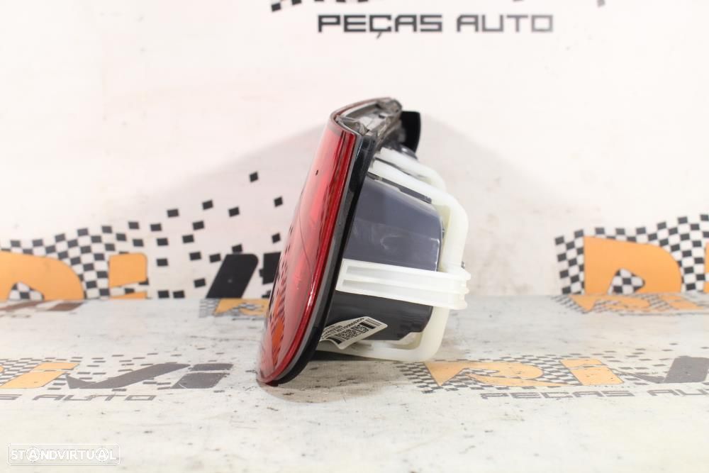 Farolim Esquerdo Mercedes-Benz Glc (X253)  A2539063100 / 629500E13964 - 5