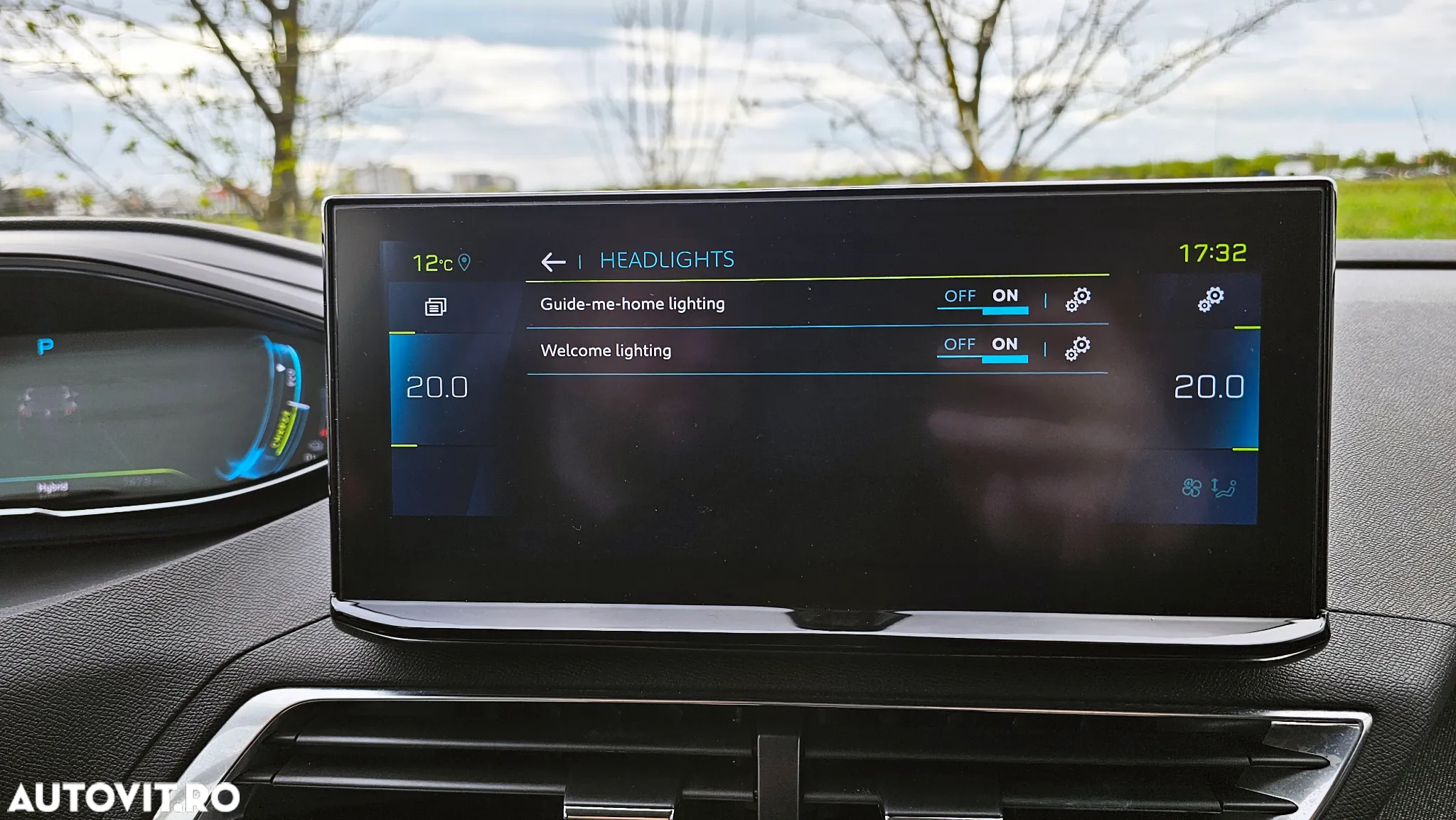 Peugeot 3008 Plug-In Hybrid4 300 e-EAT8 Allure Pack - 22