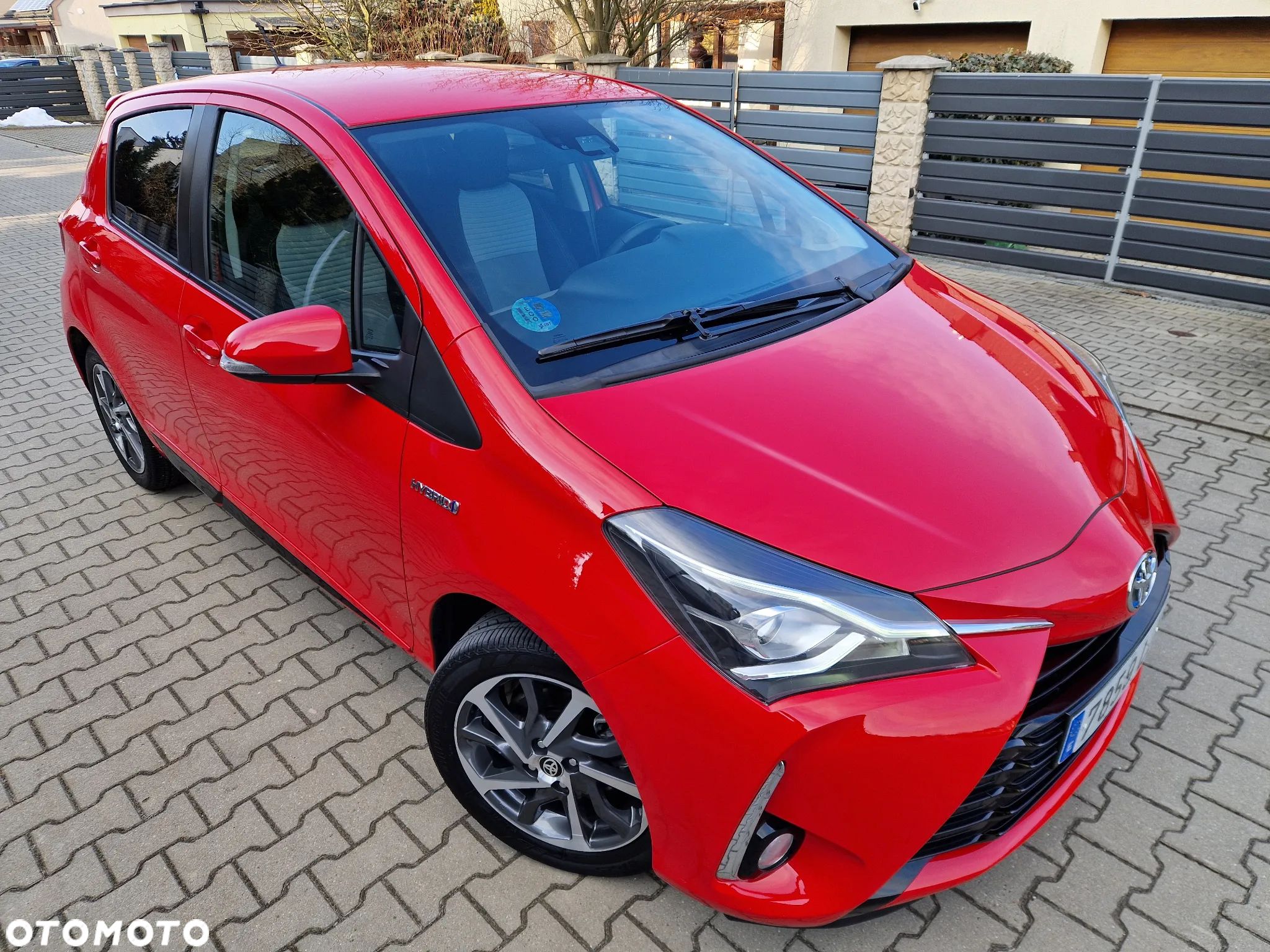 Toyota Yaris Cross Hybrid 1.5 Premiere Edition - 1