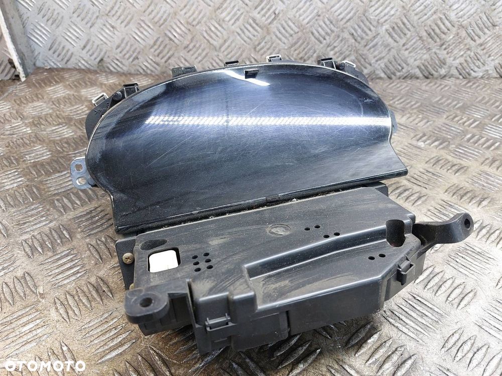 LICZNIK ZEGARY TOYOTA YARIS I 1.3 16V 83800-52610 - 2