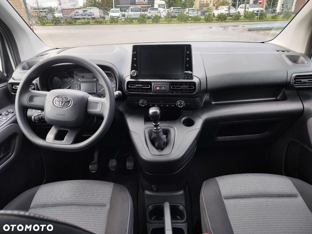 Toyota Proace City Verso - 11