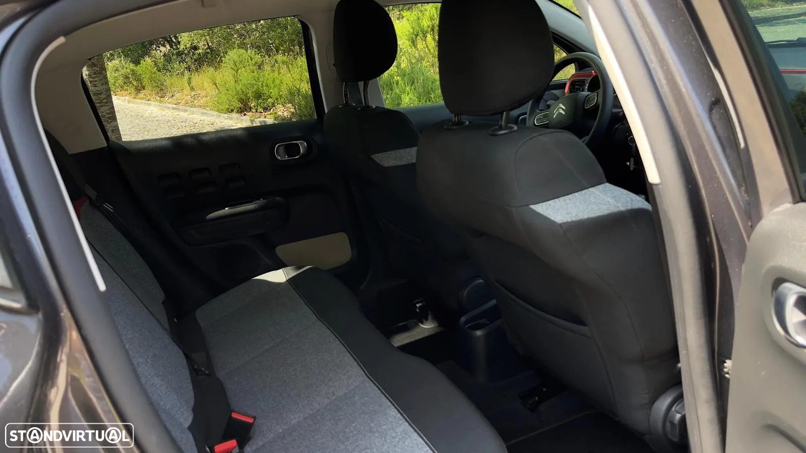 Citroën C3 1.2 PureTech C-Series - 16