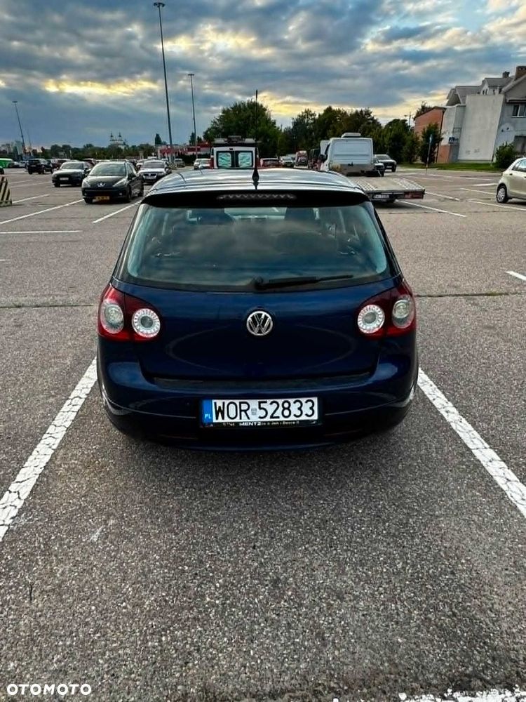 Volkswagen Golf - 5