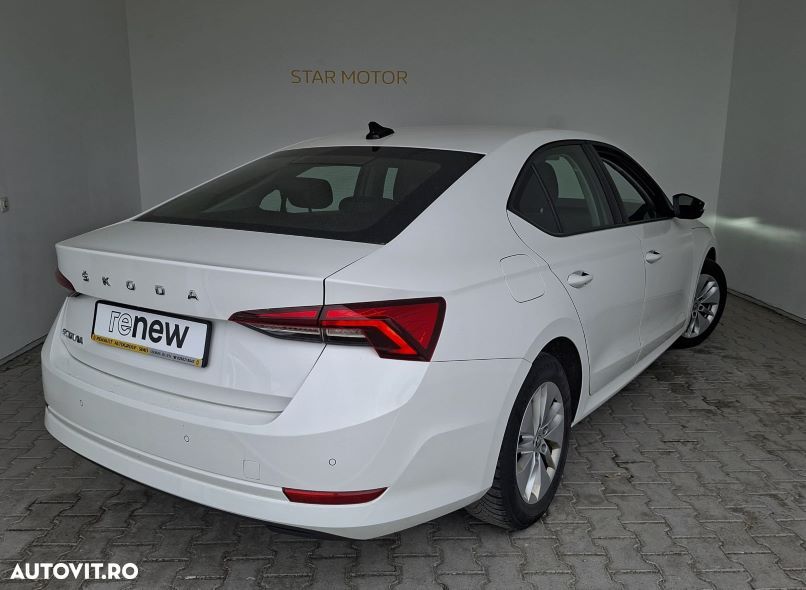 Skoda Octavia 2.0 TDI Ambition - 2