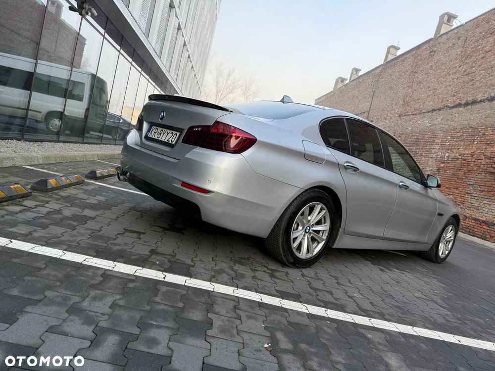 BMW Seria 5 520d Luxury Line - 6