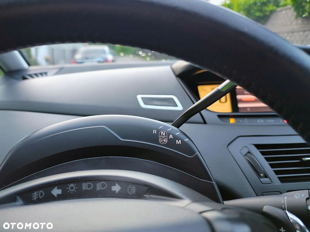 Citroën C4 Picasso 2.0 HDi FAP Exclusive - 18