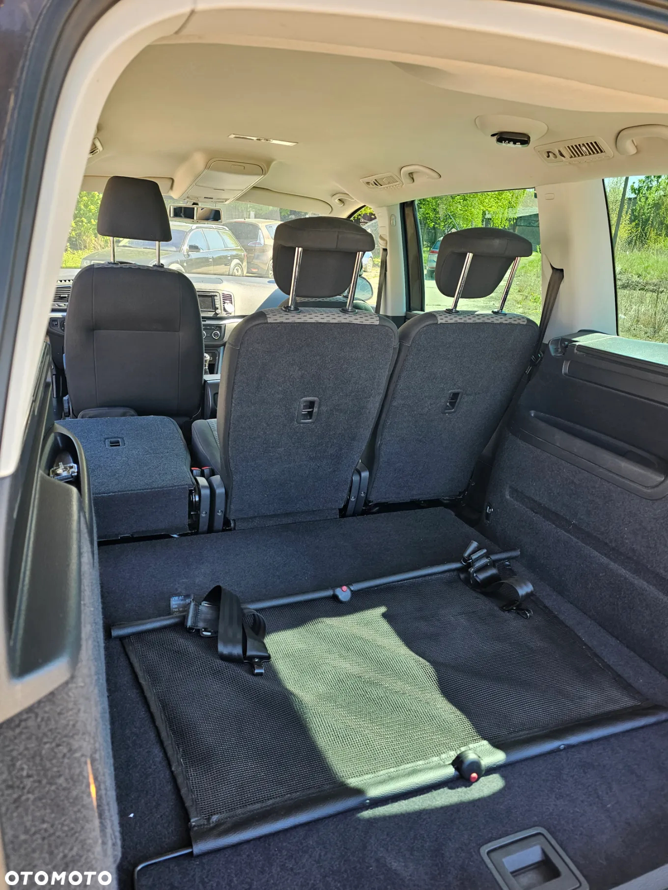 Volkswagen Sharan 2.0 TDI BlueMotion Technology Trendline - 8