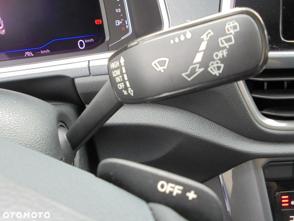 Volkswagen T-Roc 2.0 TDI SCR DSG Style - 23