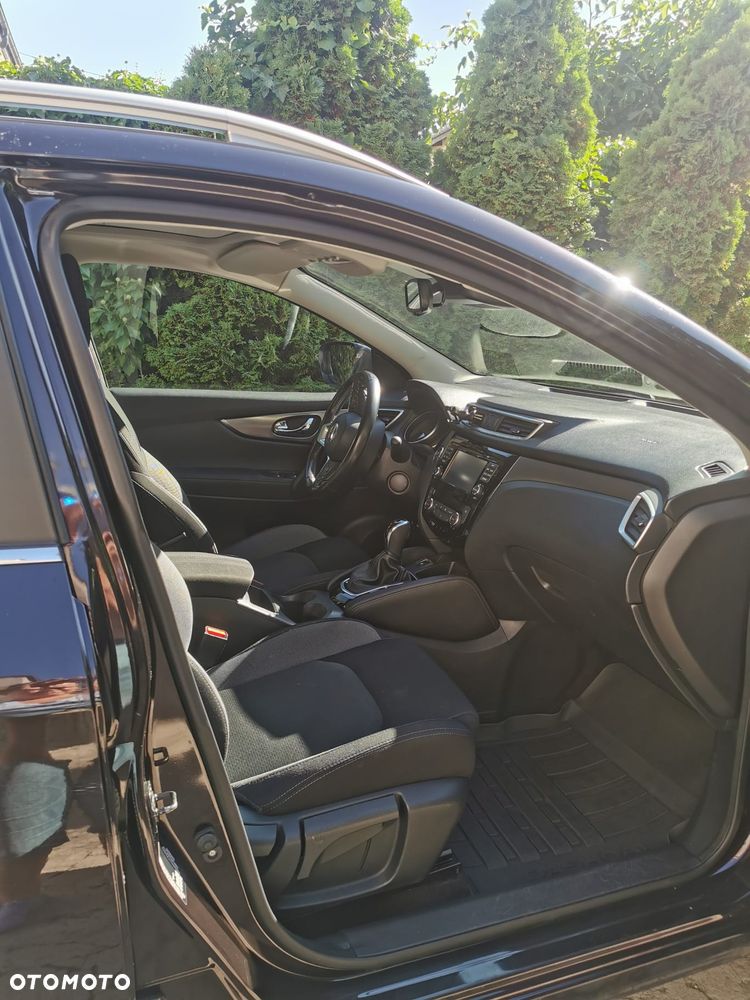 Nissan Qashqai 1.2 DIG-T N-Connecta Xtronic EU6 - 10