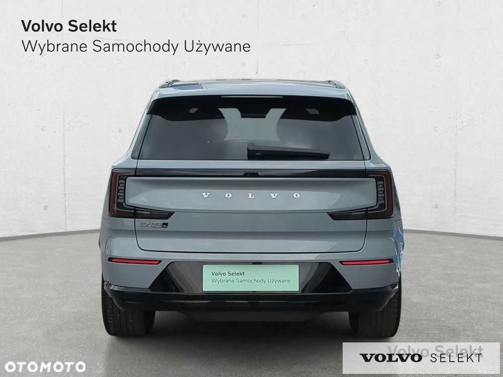 Volvo EX90 - 8