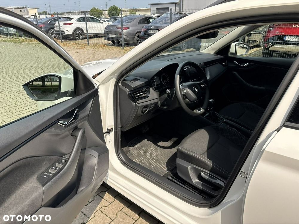 Skoda Kamiq 1.0 TSI Ambition DSG - 11