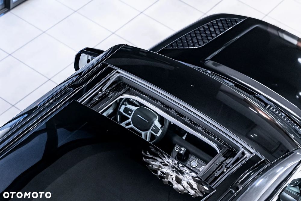 Land Rover Defender 110 D250 X-Dynamic HSE - 16