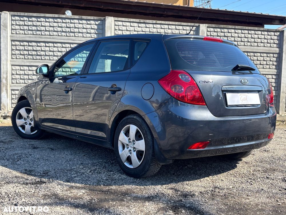 Kia Ceed 1.6 DSL Style - 5