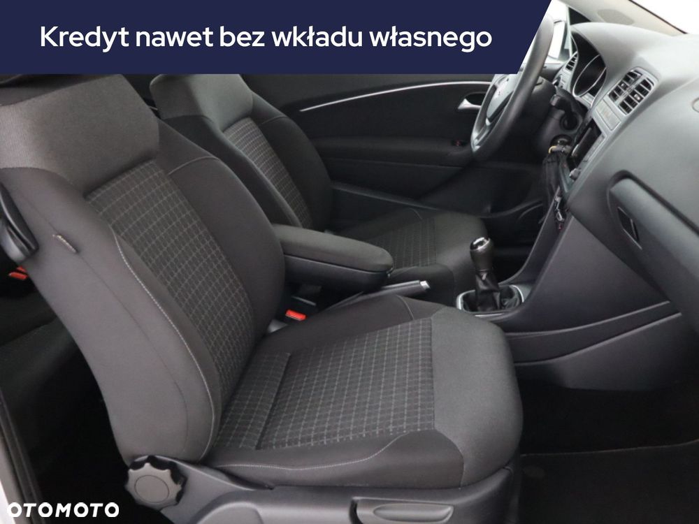 Volkswagen Polo - 11