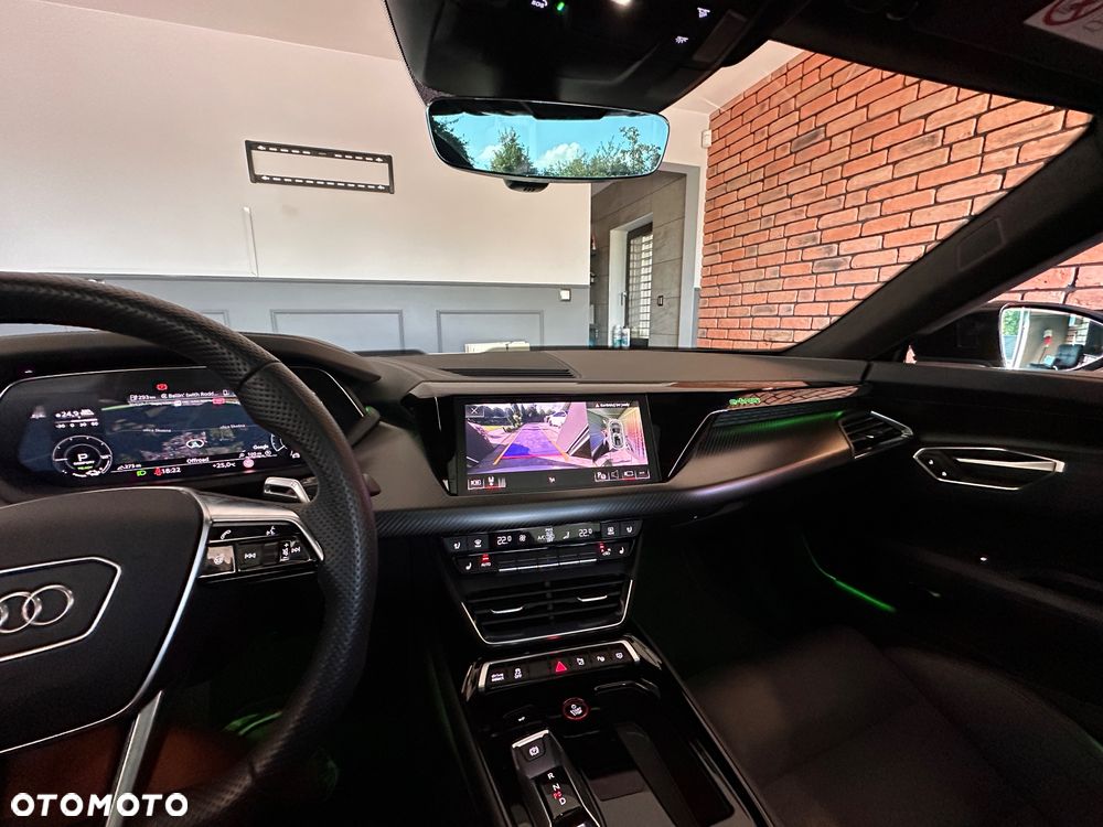 Audi e-tron GT - 14