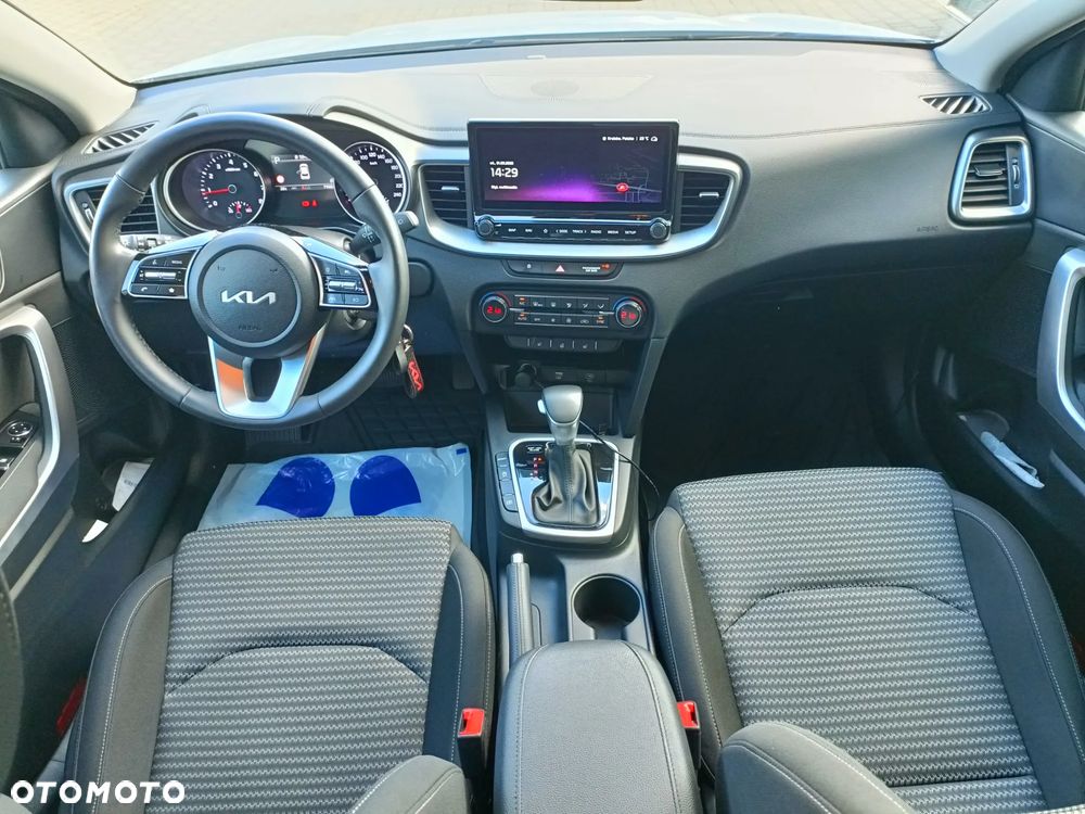 Kia XCeed 1.6 T-GDI M DCT - 12