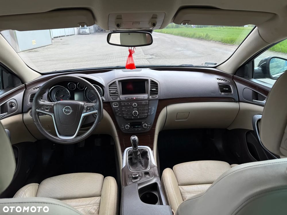 Opel Insignia - 20