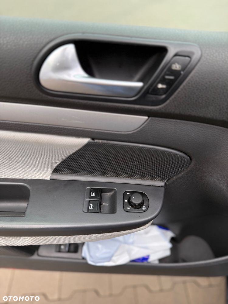 Volkswagen Golf 1.9 TDI Trendline - 25