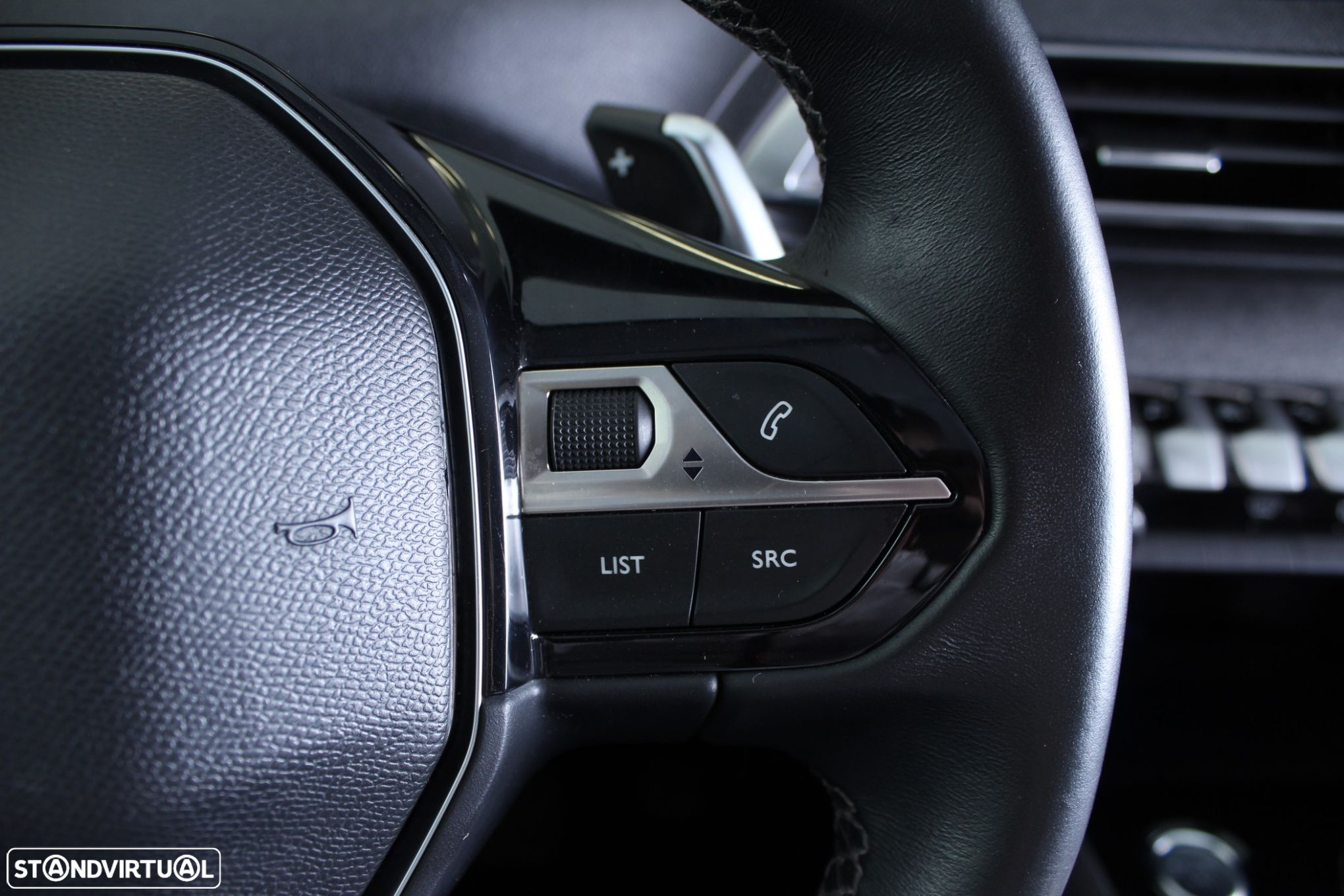 Peugeot 3008 1.2 PureTech Allure EAT8 - 12