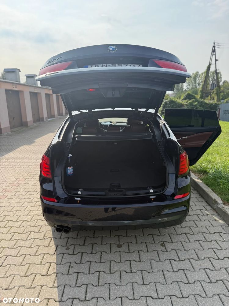 BMW Seria 5 530d xDrive - 4