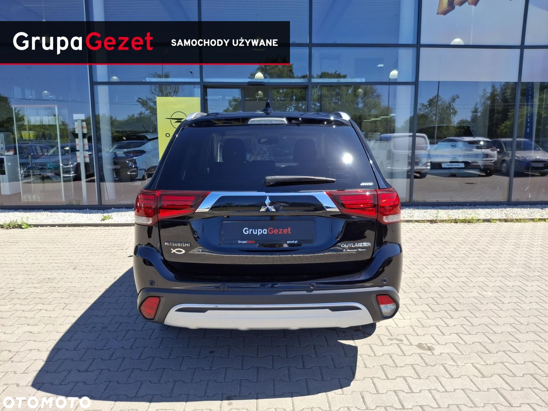Mitsubishi Outlander - 7