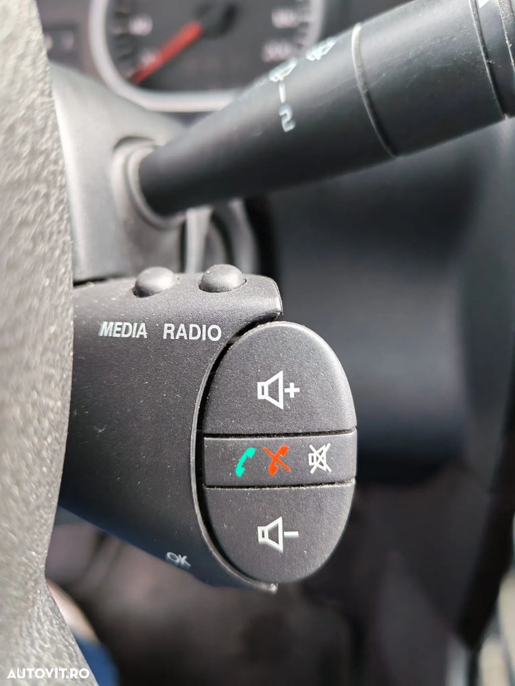 Dacia Duster 1.6 16V 105 4x2 Prestige - 14