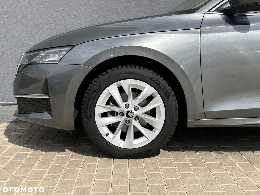 Skoda Octavia 1.5 TSI mHEV Selection DSG - 21