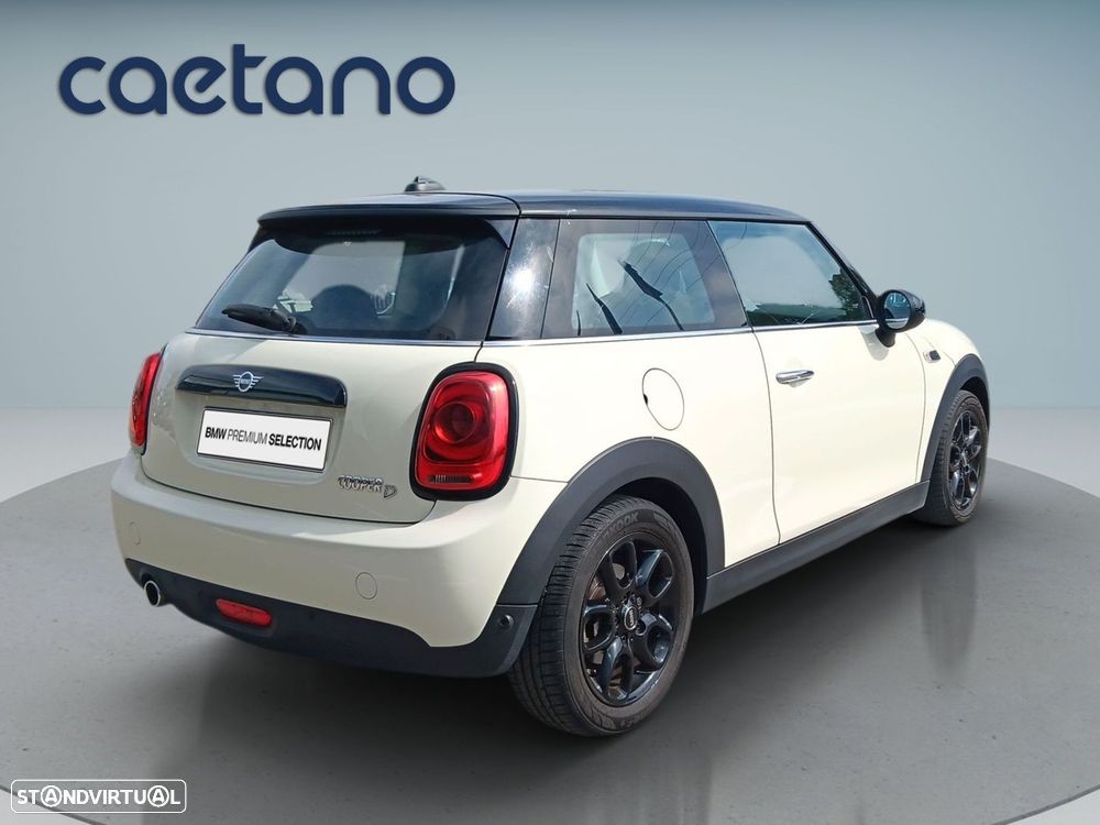 MINI 3 Portas Cooper D Auto - 10