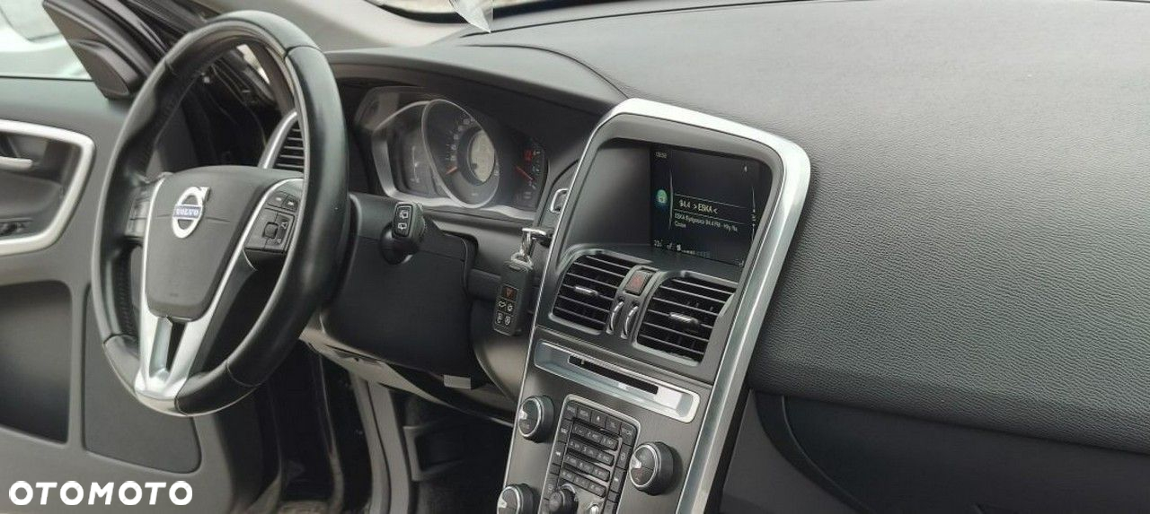 Volvo XC 60 - 22