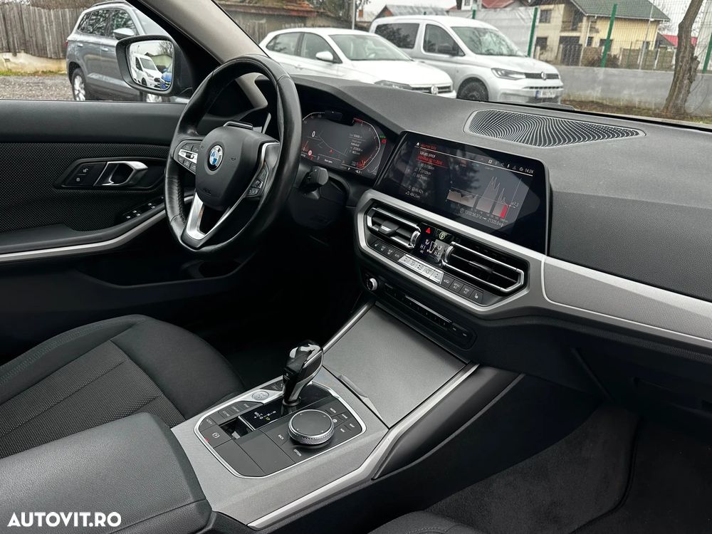 BMW Seria 3 320i xDrive Aut. Advantage - 10