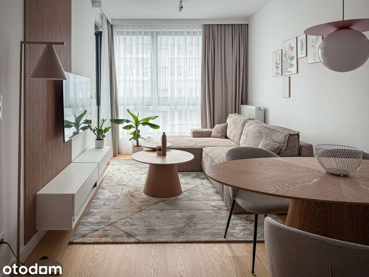 Nowoczesne mieszkanie 2-pokojowe, balkon, TV, klima, Grzybowska 37