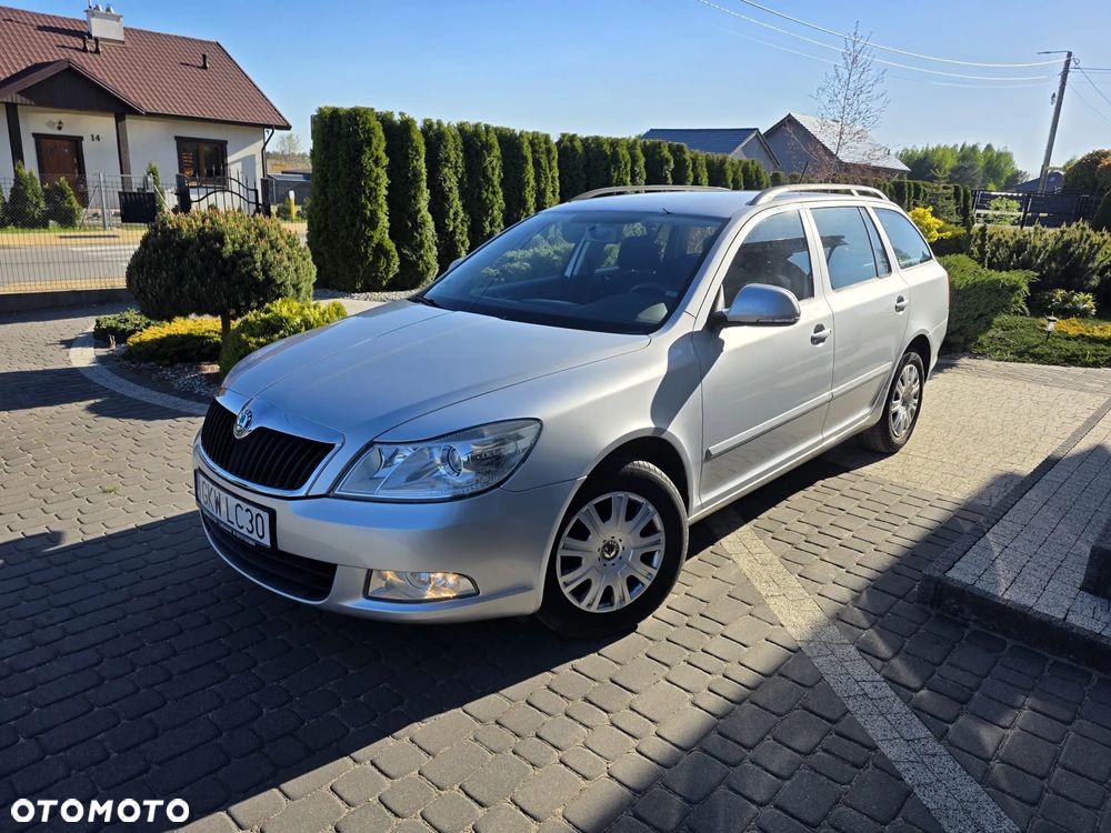Skoda Octavia 1.6 TDI DPF Ambition - 19