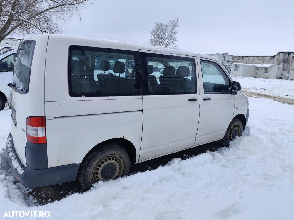 Volkswagen Transporter - 5