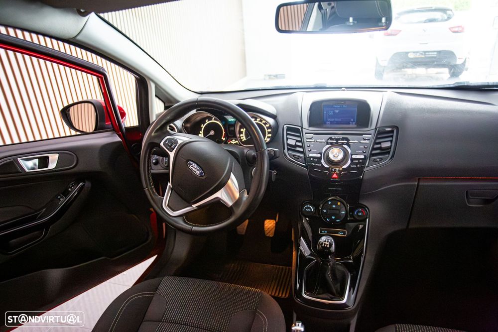Ford Fiesta 1.0 T EcoBoost STLine - 12