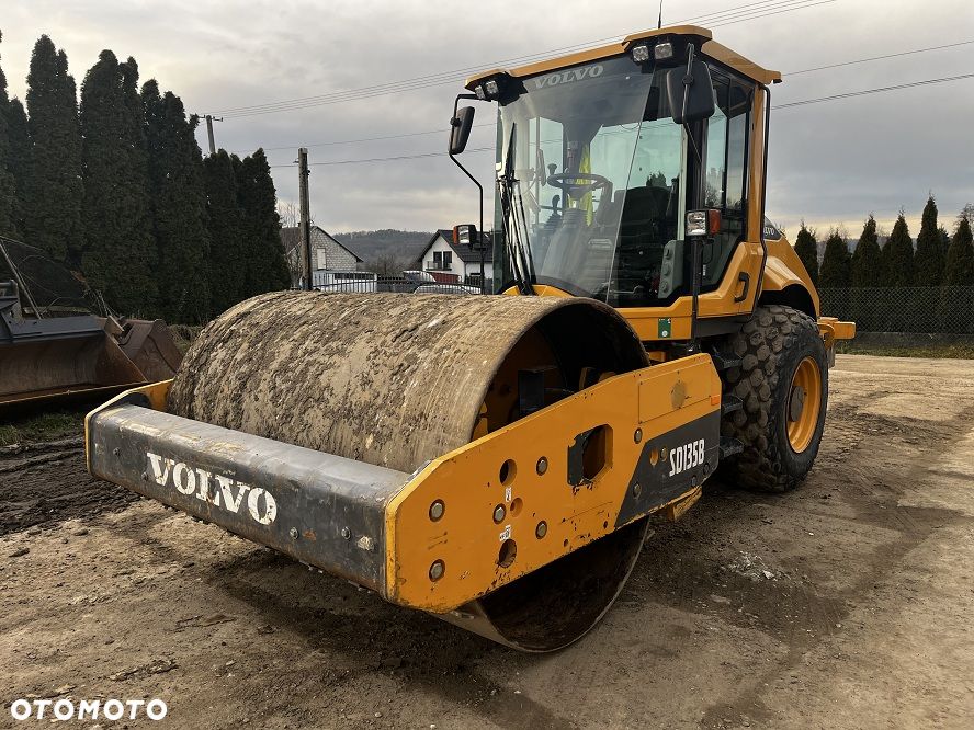 Volvo SD135B - 1