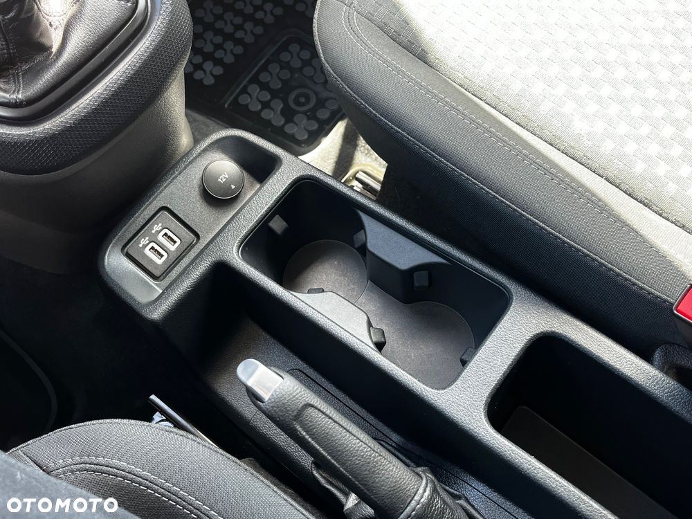 Ford Tourneo Connect - 28