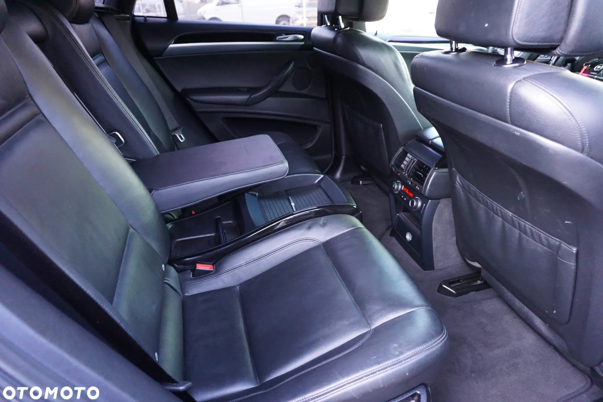 BMW X6M Standard - 15