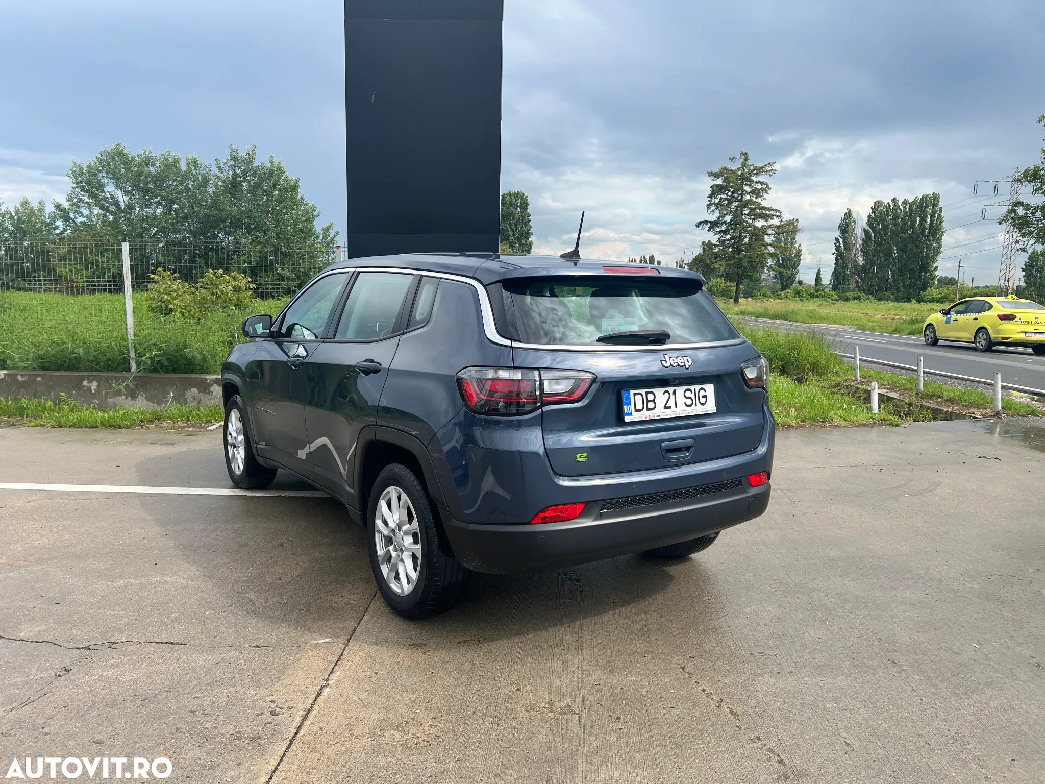 Jeep Compass 1.5 AT 2WD MHEV Longitude - 3