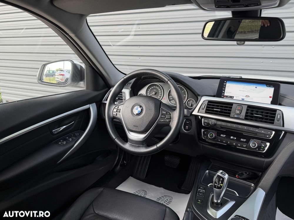 BMW Seria 3 318d Aut. Luxury Line - 9