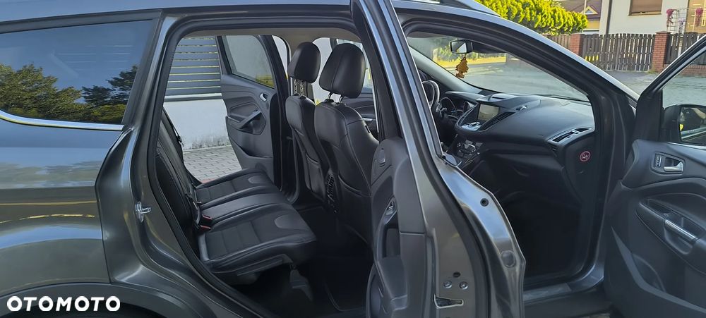 Ford Kuga 1.6 EcoBoost 2x4 Individual - 27