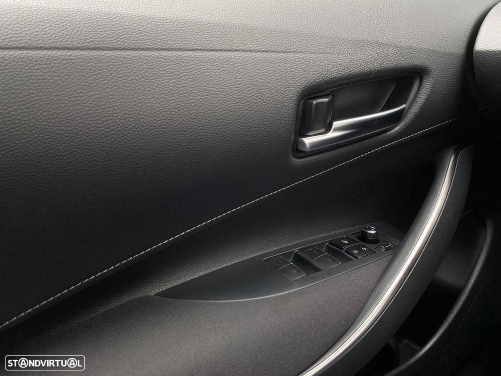 Toyota Corolla Touring Sports 1.8 Hybrid Comfort+P.Sport - 27