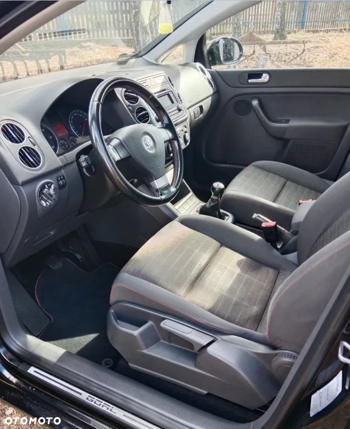 Volkswagen Golf Plus 1.9 TDI DPF Goal - 35