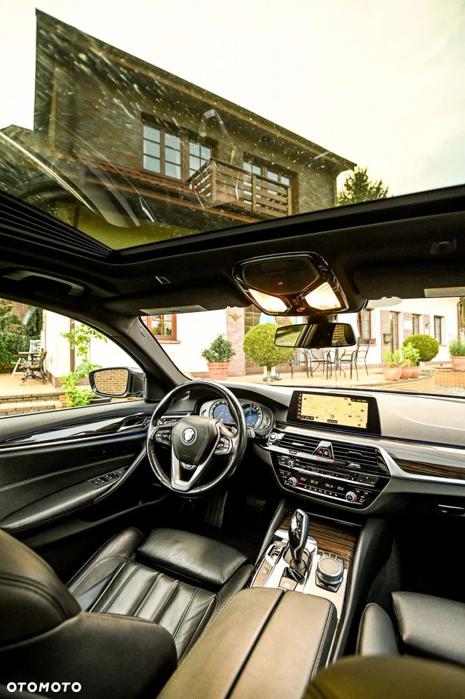 BMW Seria 5 - 12