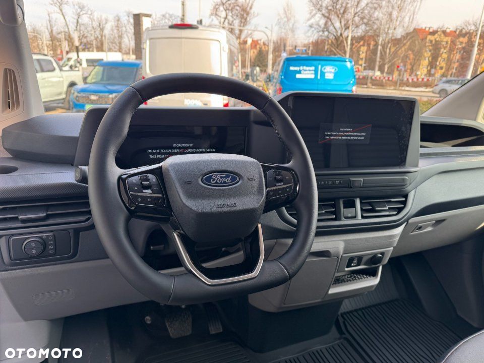 Ford Transit Custom - 10