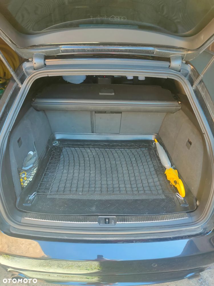 Audi A4 Avant 2.0 T FSI quattro - 13